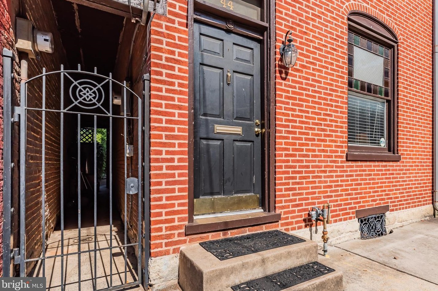 44 East St, Carlisle, PA 17013-2505