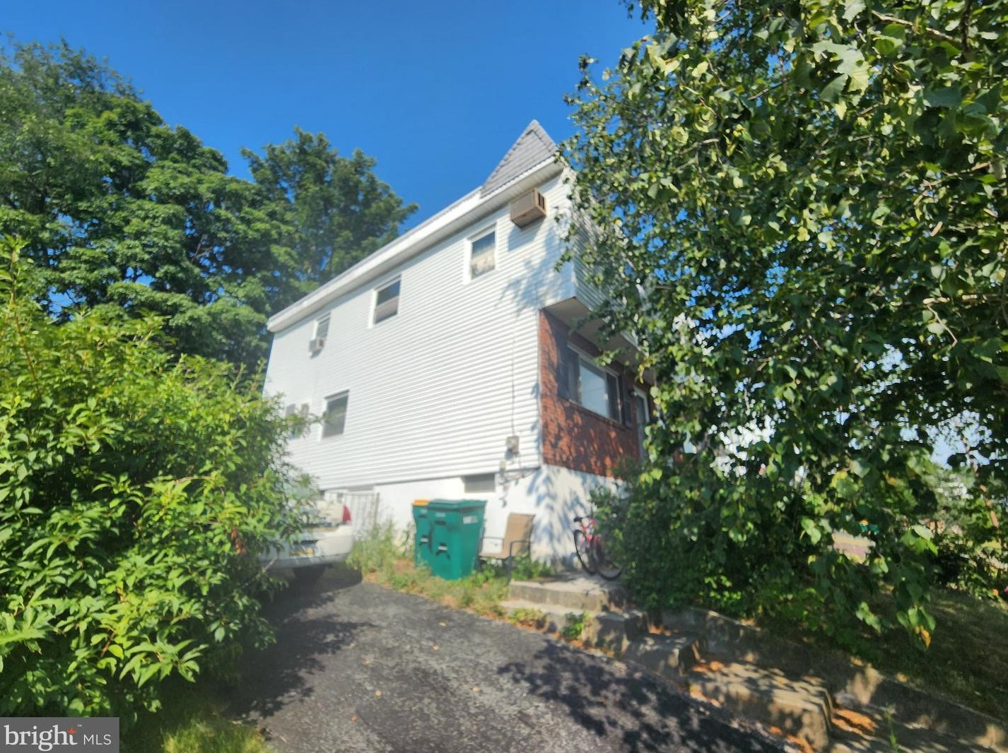 824 Erford Rd, Camp Hill, PA 17011-1127