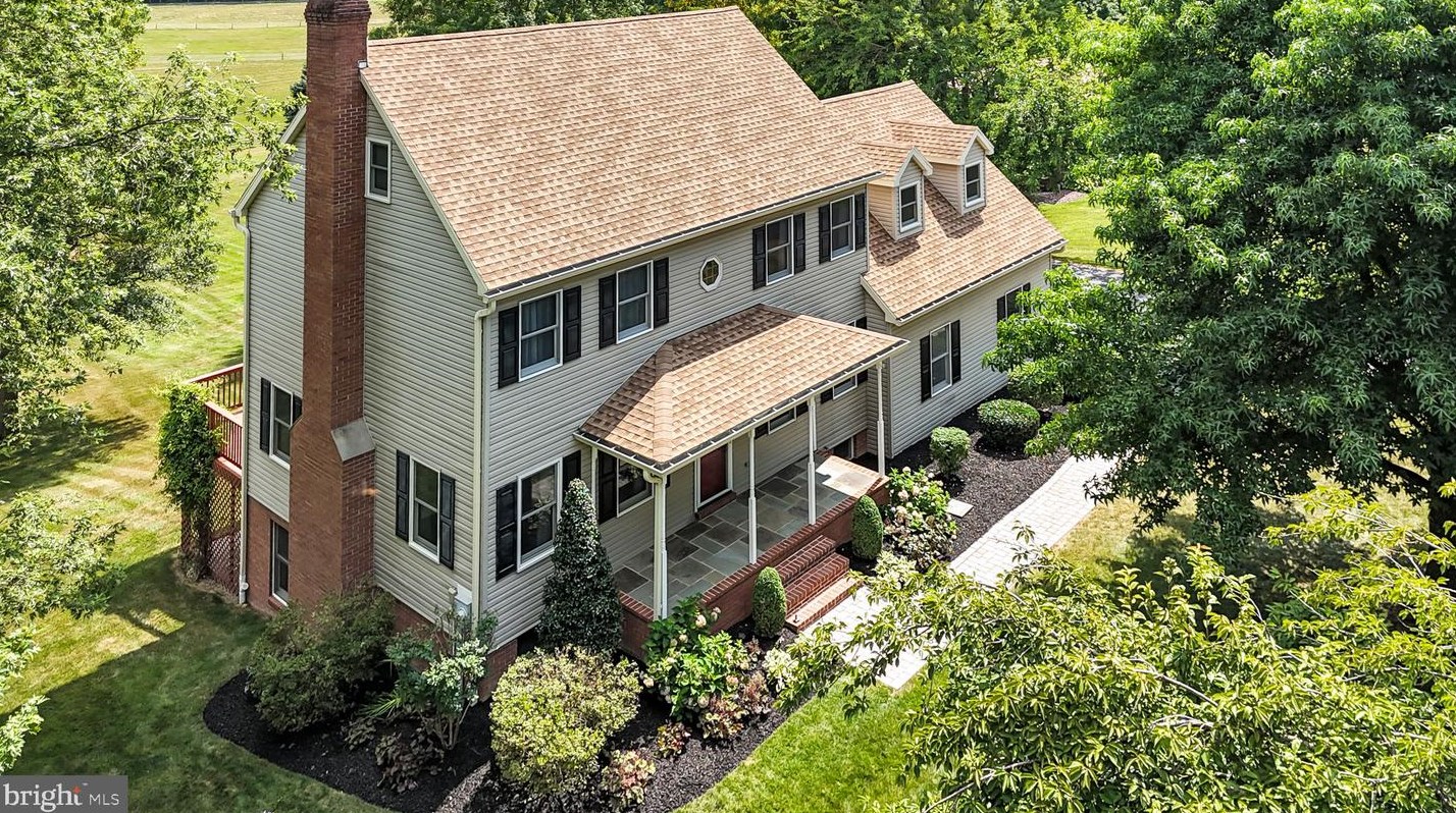 47 Yellowbreeches Rd, Carlisle, PA 17015-7500