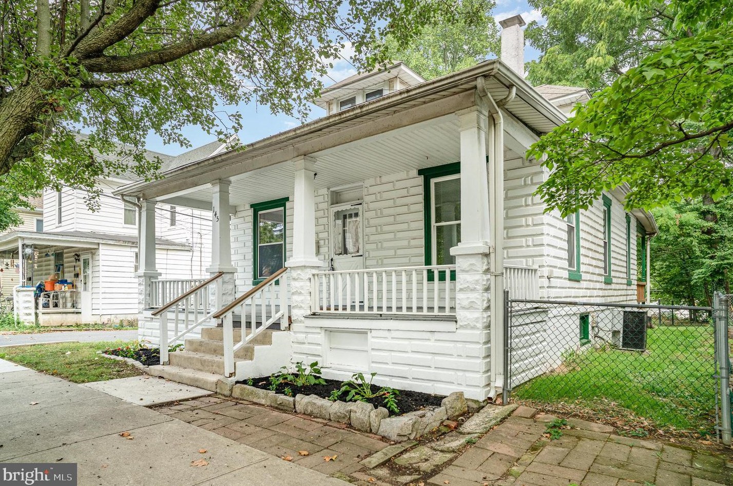 145 Bosler Ave, Lemoyne, PA 17043