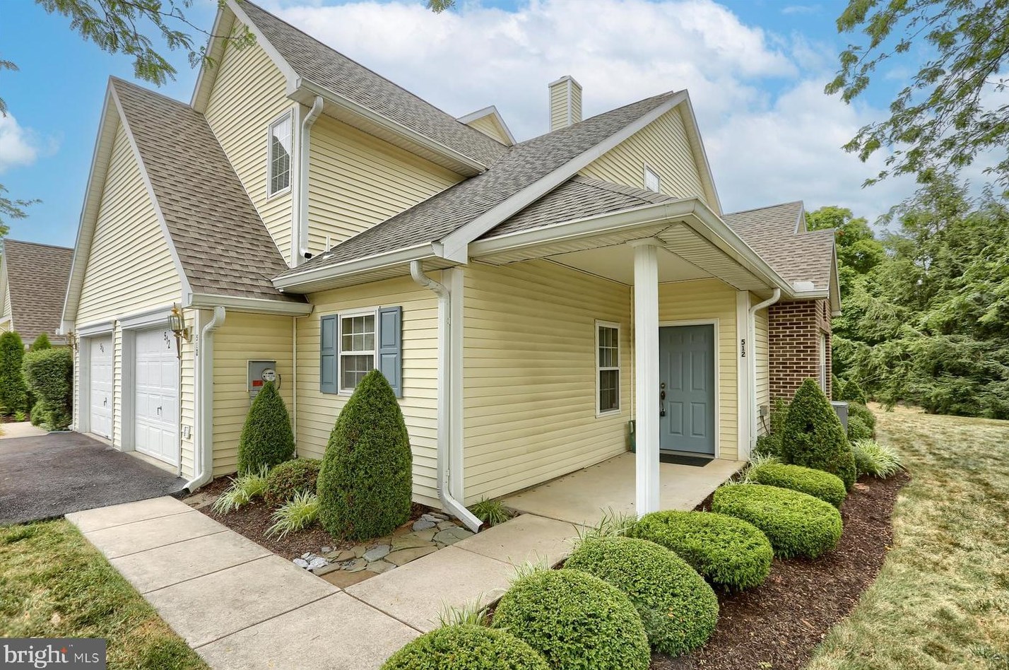 512 Brighton Pl, Navy Sup Dpt, PA 17055-5483