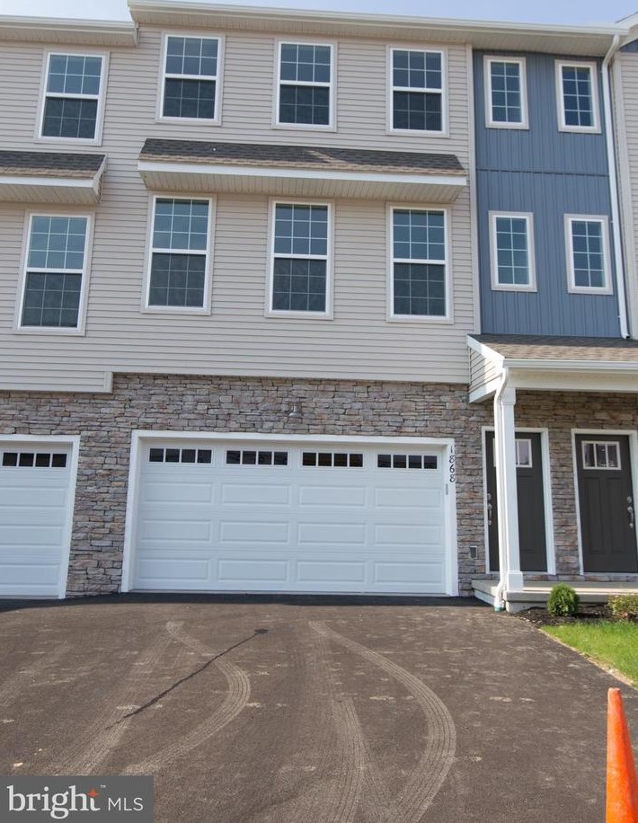 1859 Shady Ln, Navy Sup Dpt, PA 17055