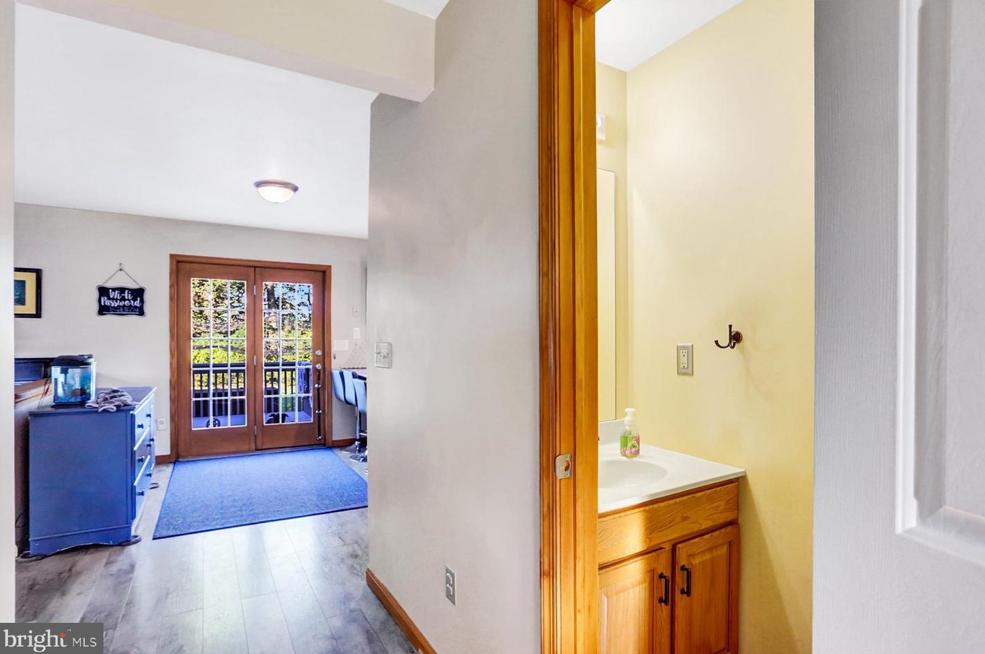 18 Arlington Dr, Carlisle PA 17015-3192 exterior