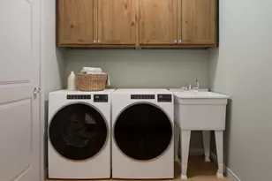 1337 Sharps Dr, Mechanicsburg, PA 17055 - Photo 16