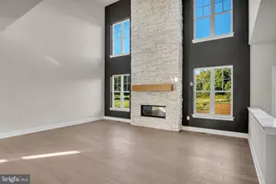 723 Brindle Farm Ln, Mechanicsburg, PA 17055 - Photo 6