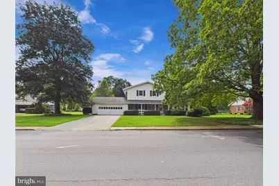 628 Belvedere Street, Carlisle, PA 17013 - Photo 2