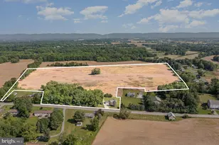 1370 W Trindle Rd, Carlisle, PA 17015 - Photo 2