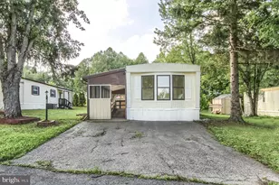 37 Creekside Ln, Carlisle, PA 17015 - Photo 32