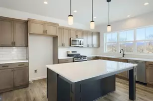 111 Blue Mountain Blvd, Carlisle, PA 17013 - Photo 8