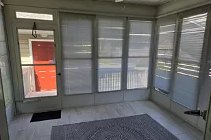 11 Strawberry Dr, Carlisle, PA 17013 - Photo 2