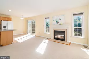 1167 Cross Creek Dr, Mechanicsburg, PA 17050 - Photo 6
