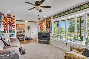 211 W Middlesex Dr, Carlisle, PA 17013 - Photo 22