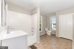 212 W Allen St, Mechanicsburg, PA 17055 - Photo 18