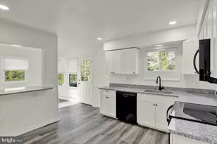 158 Faith Cir, Carlisle, PA 17013 - Photo 4