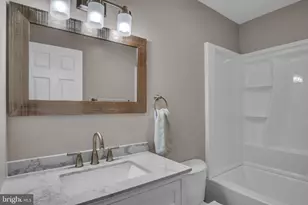 124 Holly Dr, Mechanicsburg, PA 17055 - Photo 18