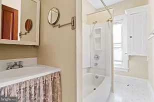 36 W Pomfret St, Carlisle, PA 17013 - Photo 20