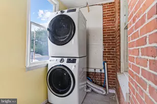 300 E North St, Carlisle, PA 17013 - Photo 8