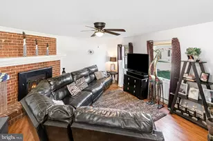 7103 Salem Park Cir, Mechanicsburg, PA 17050 - Photo 4