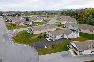 48 Michael Ct, Shippensburg, PA 17257 - Photo 2