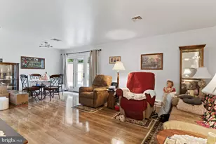 14 Abbey Ct, Carlisle, PA 17015 - Photo 4