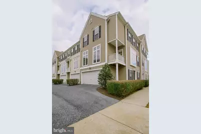 3030 Meridian Commons #A, Mechanicsburg, PA 17055 - Photo 6