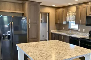 14 Northview Dr, Carlisle, PA 17013 - Photo 2