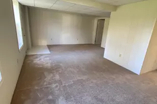 1052 Rebecca St, Carlisle, PA 17013 - Photo 24