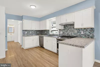 645 W First Street, Boiling Springs, PA 17007 - Photo 10