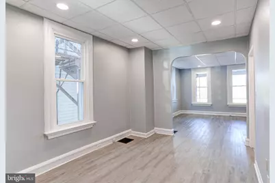 302 S Front Street #1 (FIRST FLOOR), Lemoyne, PA 17043 - Photo 4