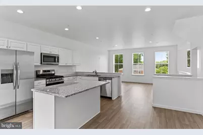 31 S 19th Street, Camp Hill, PA 17011 - Photo 2