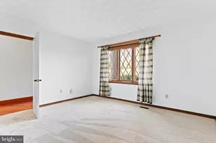 255 Hickory Rd, Carlisle, PA 17015 - Photo 12