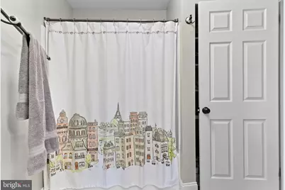 517 W Main Street, Mechanicsburg, PA 17055 - Photo 22