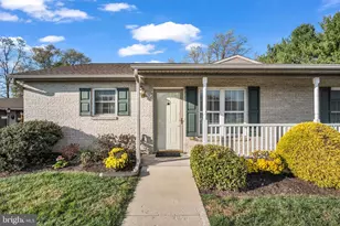 3 Mel Ron Ct, Carlisle, PA 17015 - Photo 2