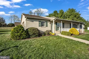 3 Mel Ron Ct, Carlisle, PA 17015 - Photo 4