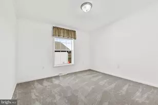 22 Burke Dr, Shippensburg, PA 17257 - Photo 16