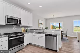 668 Brittany Dr, Mechanicsburg, PA 17055 - Photo 4