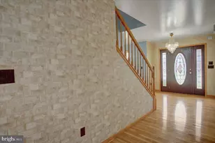 409 William Dr, Shippensburg, PA 17257 - Photo 6