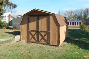 19 N Queen St, Shippensburg, PA 17257 - Photo 6