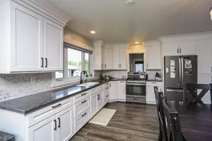 1203 Roxbury Rd, Newburg, PA 17240 - Photo 2