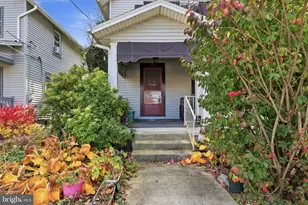 205 W Maplewood Ave, Mechanicsburg, PA 17055 - Photo 2