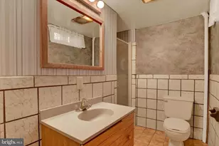 1007 Drexel Hills Blvd, New Cumberland, PA 17070 - Photo 12