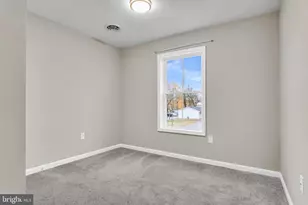 648 N College St, Carlisle, PA 17013 - Photo 12