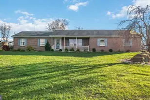 1712 Newville Rd, Carlisle, PA 17015 - Photo 2