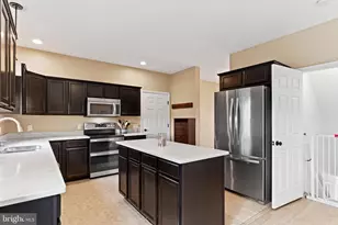 1110 Shannon Ln, Carlisle, PA 17013 - Photo 18