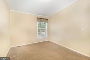 810 Swan Dr, Mechanicsburg, PA 17050 - Photo 16