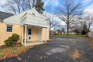 530 Hogestown Rd, Mechanicsburg, PA 17050 - Photo 2