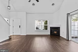 60 Courtyard Dr, Carlisle, PA 17013 - Photo 6