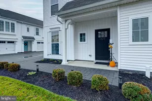 1327 Carnegie Wy, Mechanicsburg, PA 17055 - Photo 2