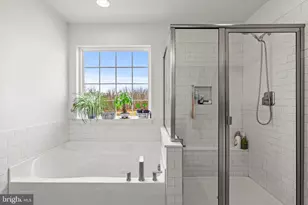 110 Berkshire Dr, Carlisle, PA 17015 - Photo 36