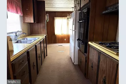 76 Malibu Boulevard, Carlisle, PA 17015 - Photo 2